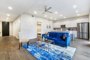 Resort Style Bywater Condo W Pool Gym & Parking!